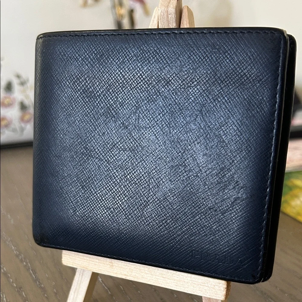 PRADA Embossed logo Saffiano leather bifold wallet Navy Model 224